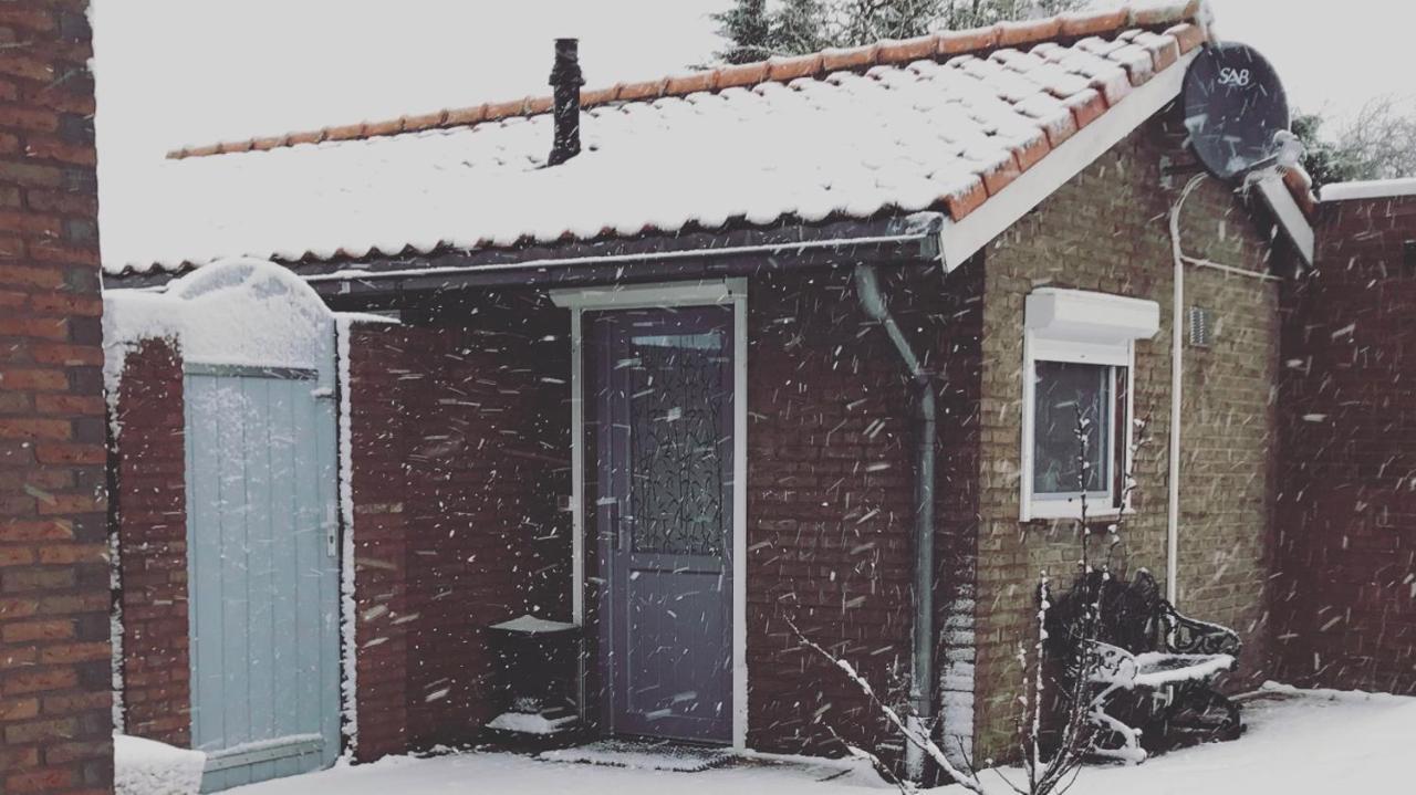 Slapen Bij De Zeeuwse Lala Bed & Breakfast IJzendijke Ngoại thất bức ảnh